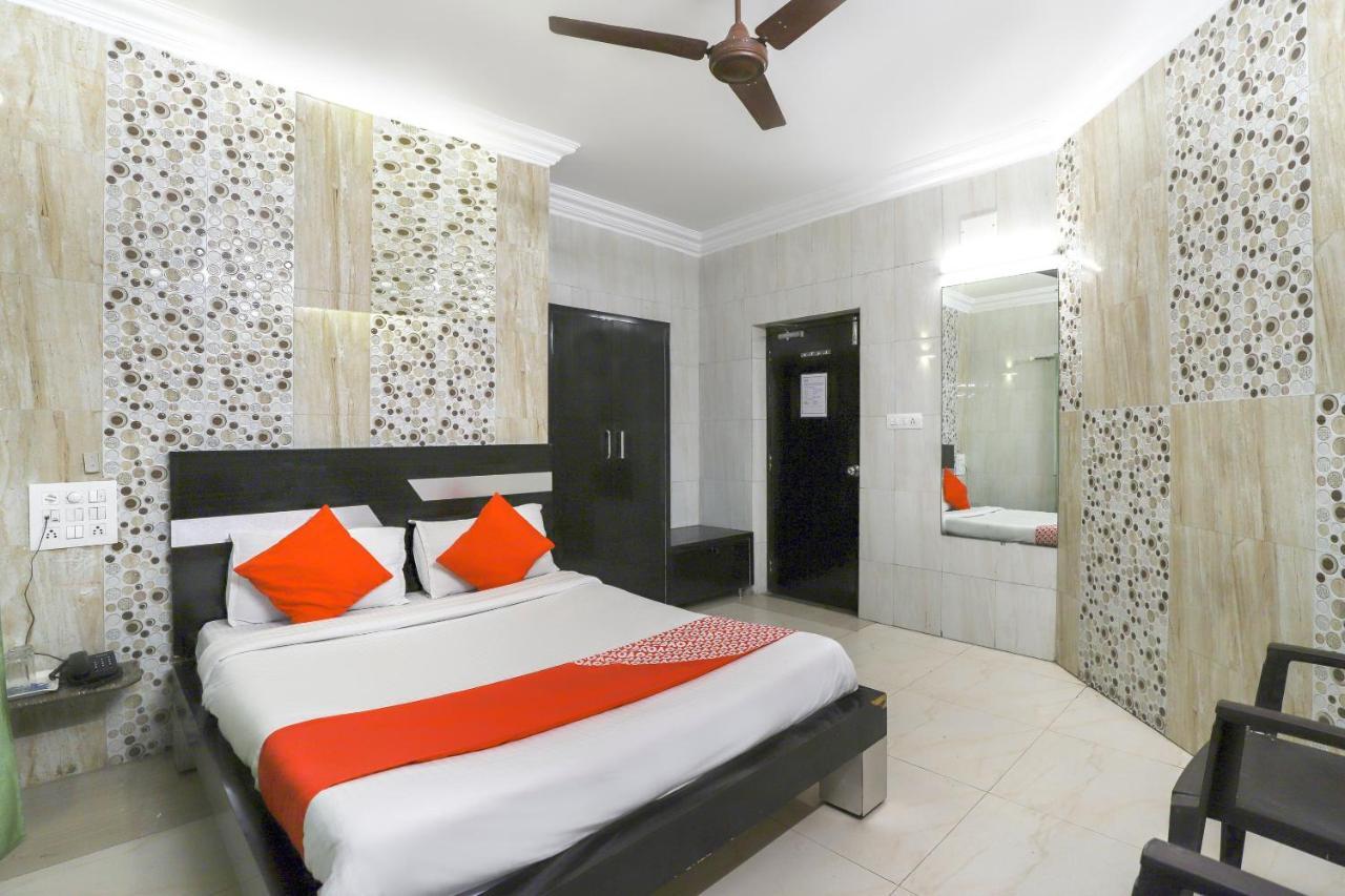 Hotel Jasmine Ahmadábád Exteriér fotografie