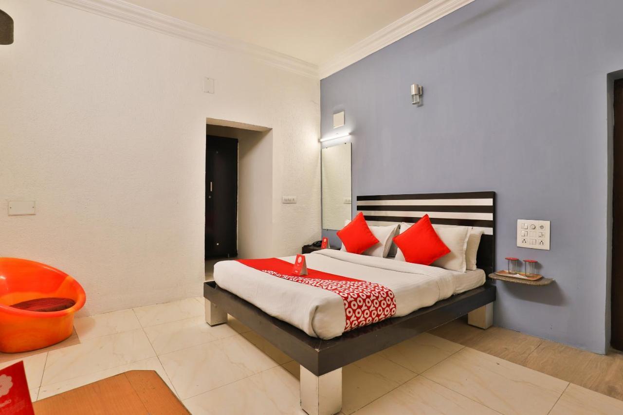 Hotel Jasmine Ahmadábád Exteriér fotografie
